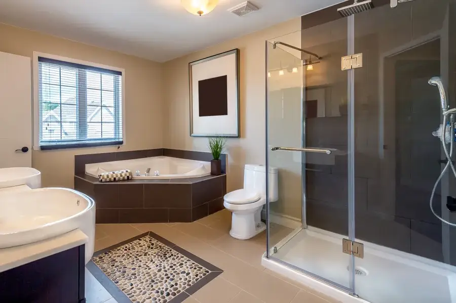 The Benefits Of Upgrading Your Bathroom Layout in Brownsville, TX The Benefits Of Upgrading Your Bathroom Layout in Brownsville, TX